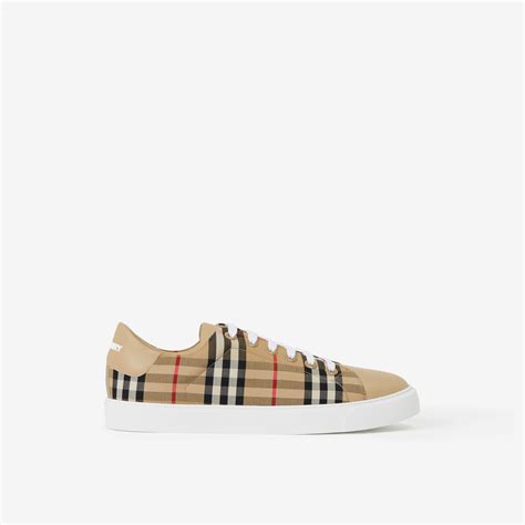 burberry sneakers replica|burberry look alike.